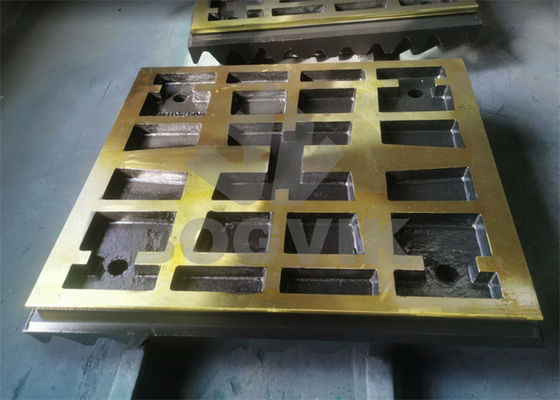 Placa de mandíbula fija de alto manganeso C150 con dientes de cantera MM0578984